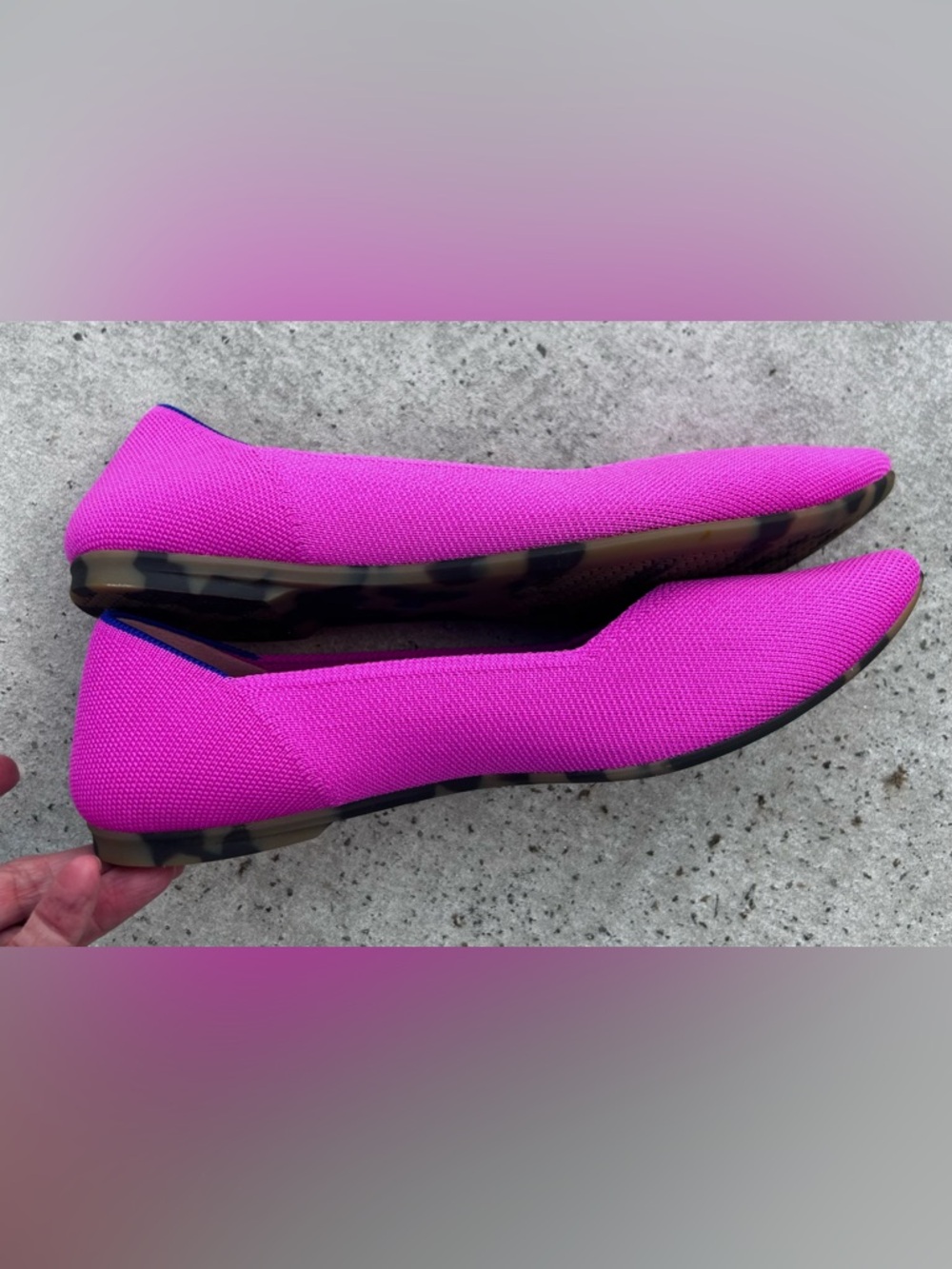 Rothy's Pointed Ballet Flat in Rare/Retired Dragon Fruit pink size 8 - Picture 3 of 6